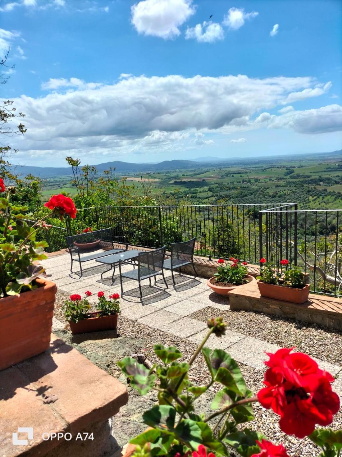 Tenuta Di Montemassi Fattoria Exterior foto